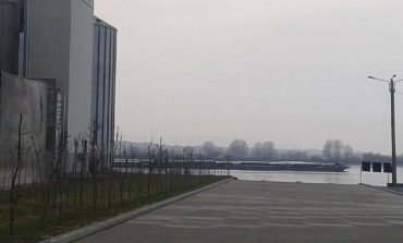 Poluare majoră pe Dunăre la Moldova Nouă !