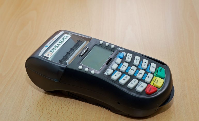 Spitalul din Oraviţa nu are niciun cititor de card