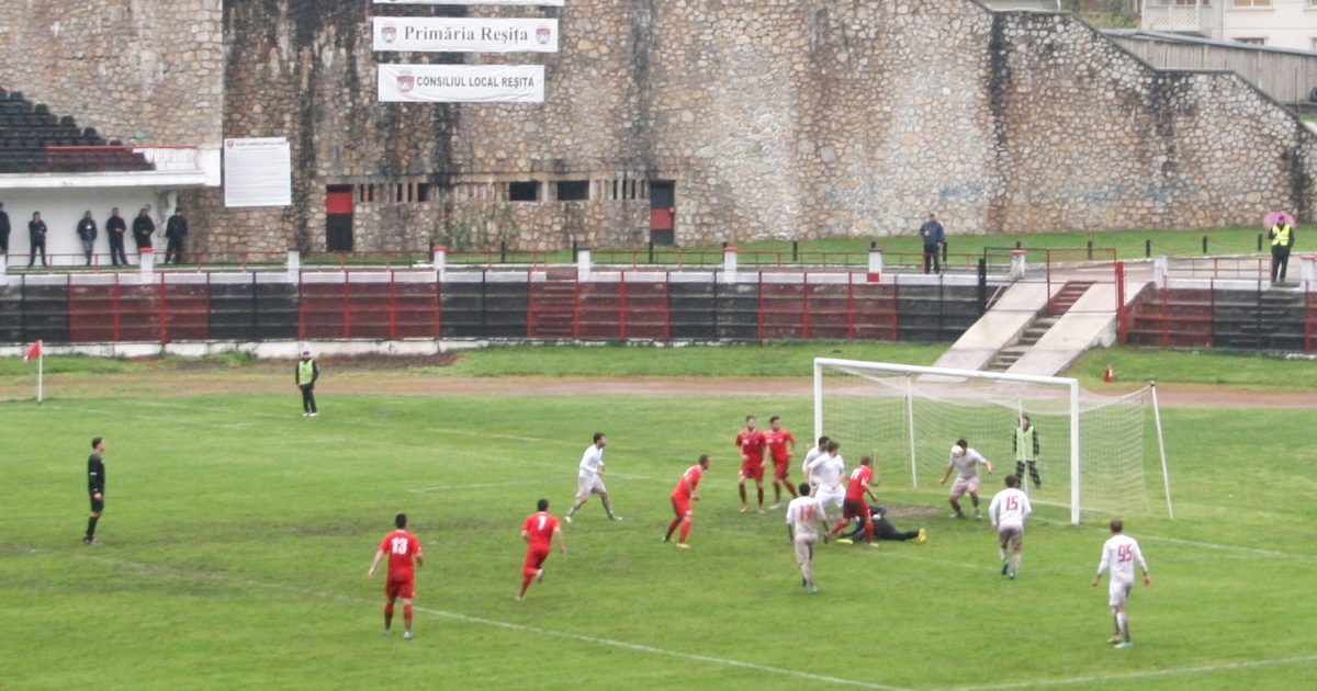 Metalul Reşiţa – FC Olt 1-1. Meci de luptă pe un teren greu, rezultat echitabil