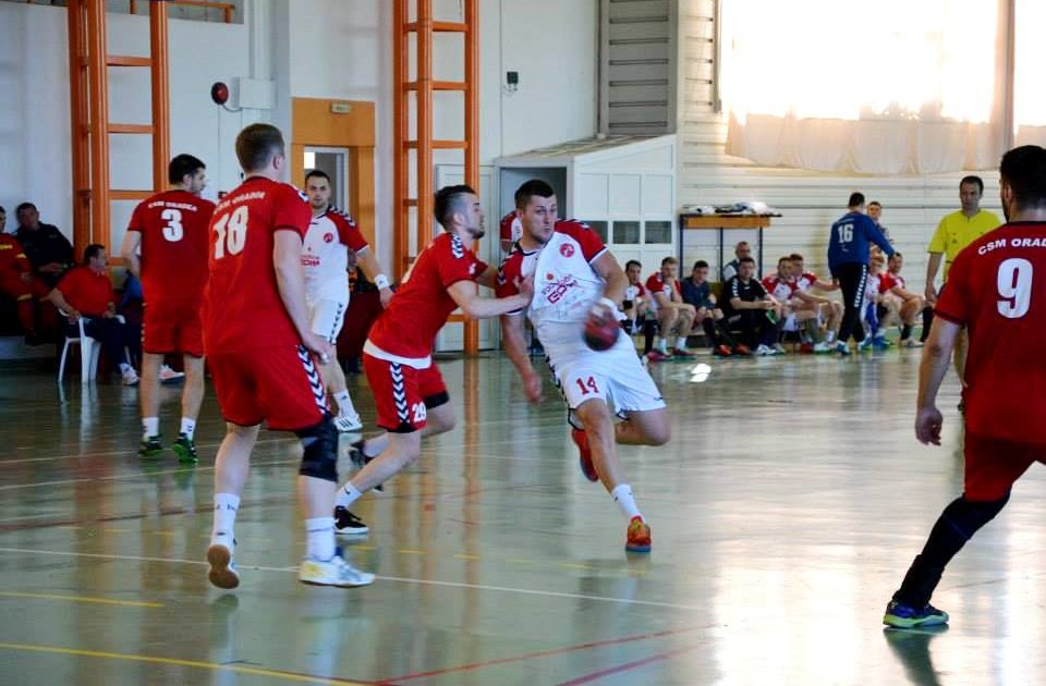 CSM Oradea - HC Adrian Petrea 28-28