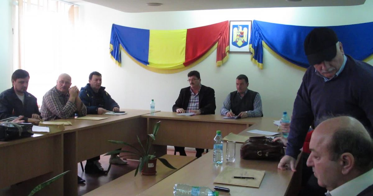 Primarul Lupu Matei ,,îmblanzit” azi în consiliul local!