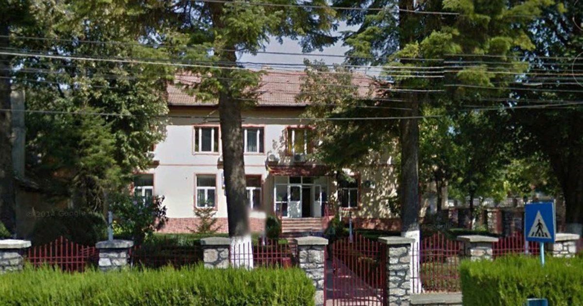 Primăria Moldova Nouă, surprinsă cu nereguli şi ilegalităţi! 