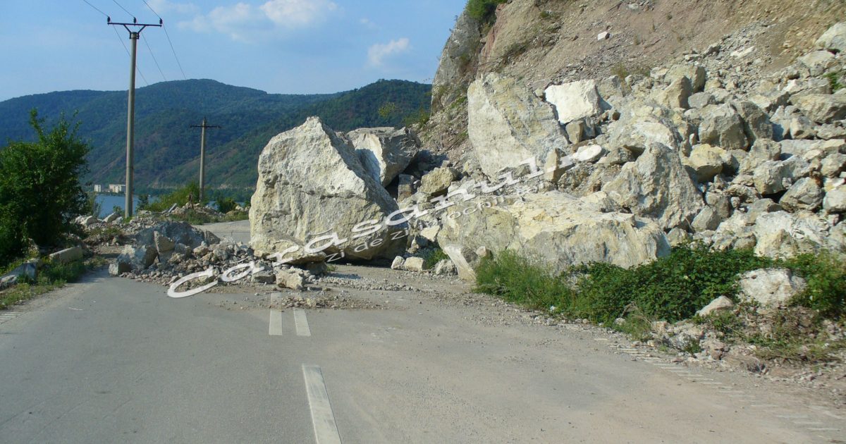 DN57 blocat în continuare!