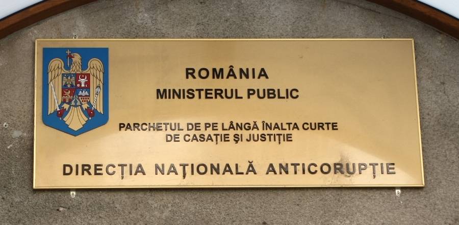 Consilierii locali PNL și ai P. Verde Moldova Nouă ,,speriați” de DNA!