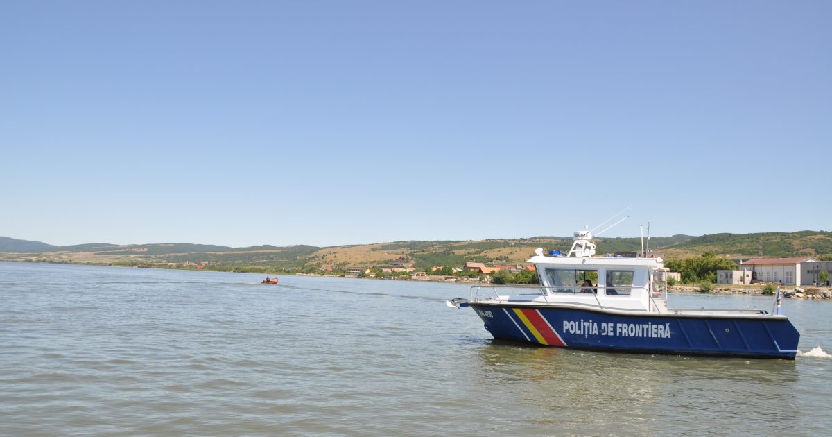 Trupul băiatului înecat marți la Pojejena a fost găsit!