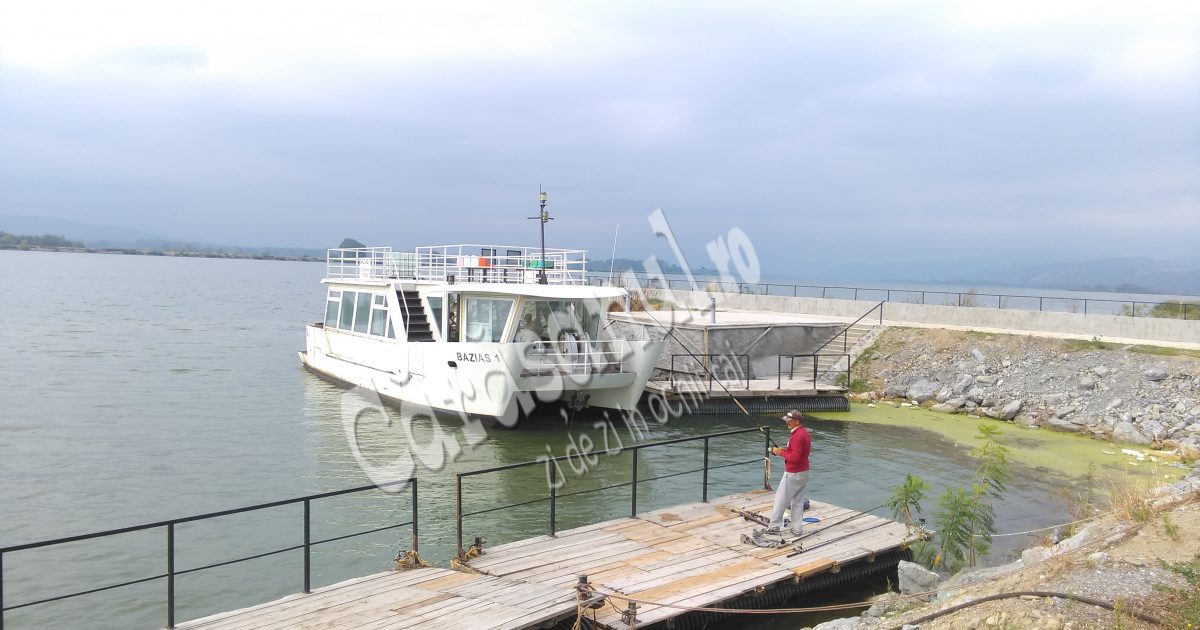  Primul ,,vaporeto,, din Clisură