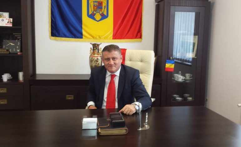Boboescu schimbă operatorul de colectare a gunoiului menajer!