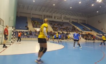 Handbalistele de la Universitatea Reșița se pregătesc de primul meci din 2017