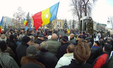 Încă o revoluţie? Bă, sunteţi proşti?