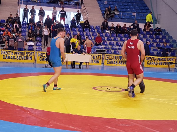 Luptătorul Vlad Caraș, cu gândul la Campionatul European