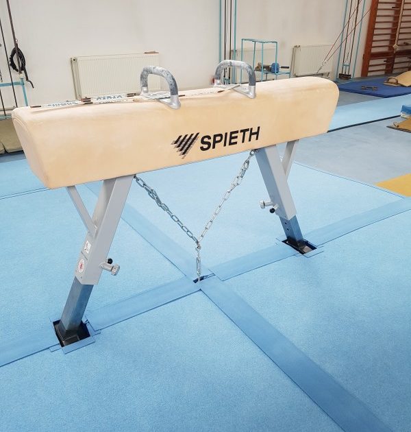 Sala de gimnastică s-a înnoit cu aparate de ultimă generație