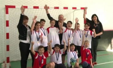 Școala Gimnazială numărul 2 din Reșița, în finala pe țară a ONSS la handbal mixt