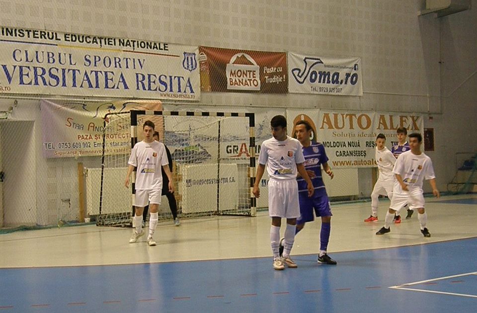 Muncitorul Reșița – Informatica Timișoara : 3 – 6 ( 0 – 2 ), la U19