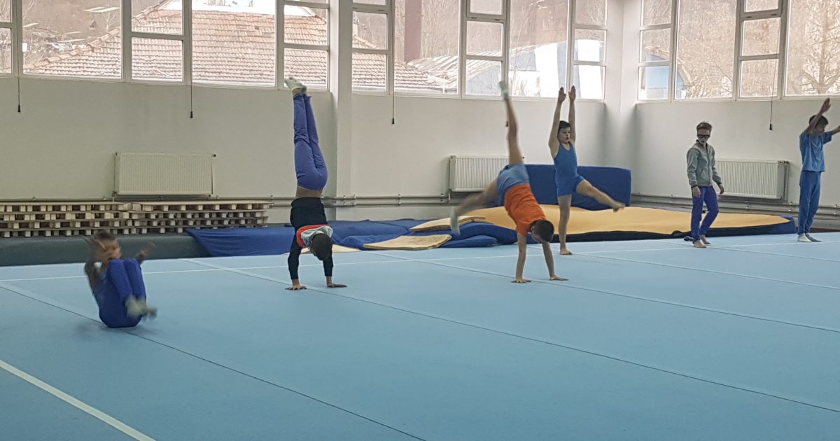 An bun pentru gimnaști, cu 28 de medalii și o convocare la lotul național!