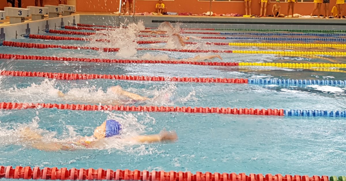 Bazinul olimpic din Reșița, vizitat de “Moș Crăciun”!