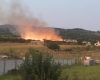 Breaking News! Flcări uriașe la Moldova Nouă, capela din cimitir la un pas de dramă