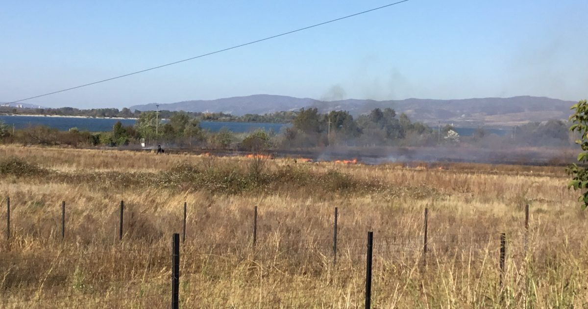 Satul Macesti,sufocat de incendii!