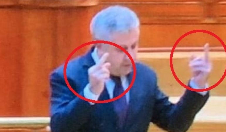 Dirijeaza,sau ne da la m....e!