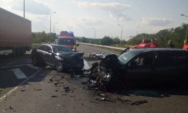 Accident pe Centura Caransebeșului, patru persoane rănite