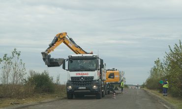 ALERTĂ! Vine Dăncilă, se asfaltează in draci ... se zugrăvesc gardurile, se dă cu bidineaua și se repară de zor