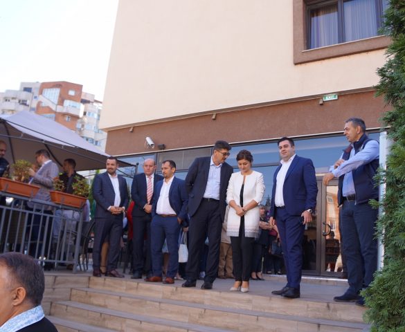 După trei ani de înghiţit la greu toate jignirile aduse de Torma de azi membru PSD, de mâine, poimaine preşedinte PSD!