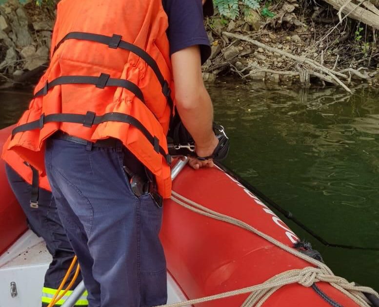 Cadavru descoperit în lacul Secu