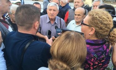 Candidatul la Preşedinţie Mircea Diaconu,printre cărăşeni