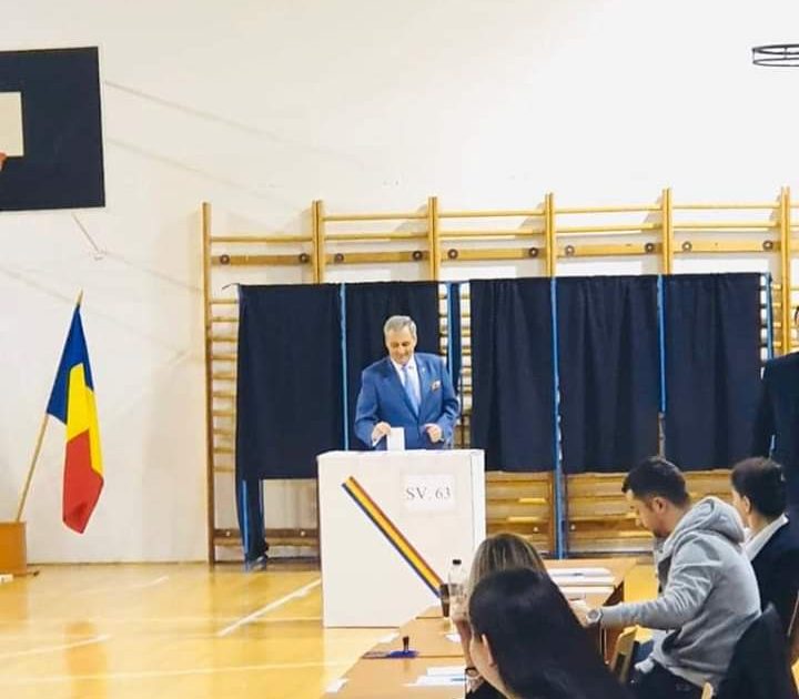 Ministrul de interne a votat la prima ora