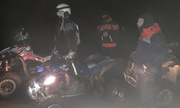 Trei tineri plecați cu ATV-urile într-o zonă greu accesibilă din Munții Semenic, salvați de jandarmi