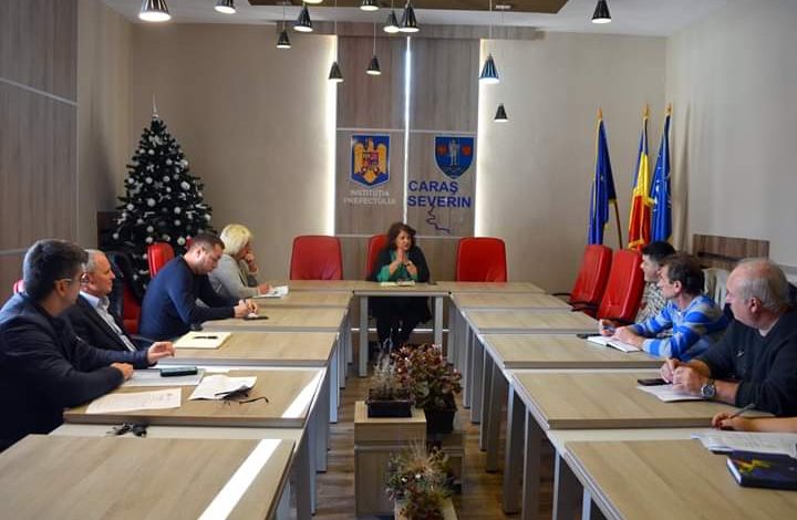 Pesta porcina , dezbătută la Prefectură