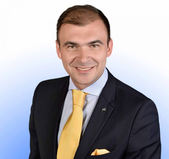 Felix Borcean nu poate fi pus sub acuzare în dosarul examenului fraudat de la Primăria Caransebeș, ce-l așteaptă pe edil