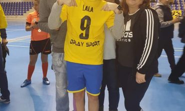 Gest frumos al fotbalistei Laura Rus