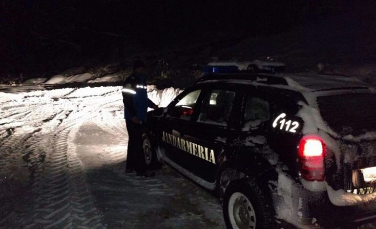 News Alert:turist ratacit pe Muntele Semenic!