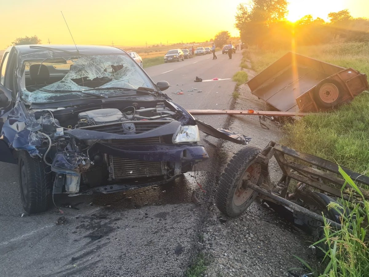 Grav accident rutier pe DN 57A, la intrare in  localitatea Moldova Veche!