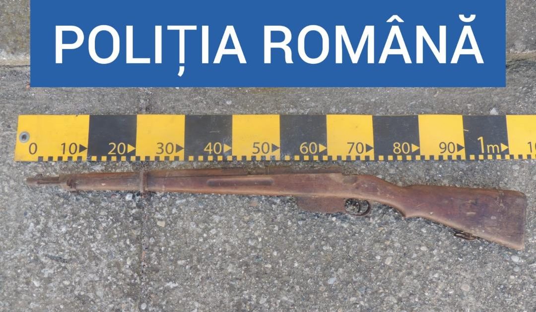 Arma veche de vanatoare ,veche de aproximativ 90 de ani ,gasita in zidul unei case din Moldova Noua!