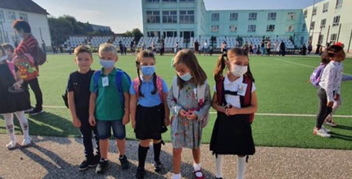Prima zi de şcoală la Moldova Nouă… asta să fie viitorul copiilor?