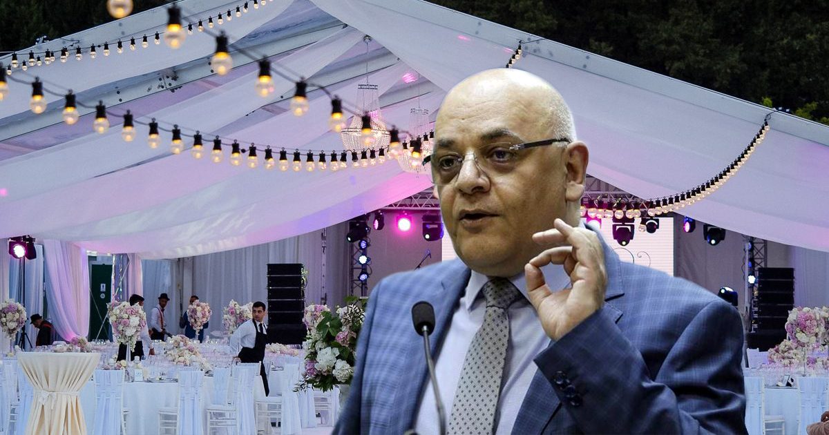 Chiar asa!Raed Arafat:afirmă că, de aceste sărbători, este recomandat să nu se primească vizite, nici chiar din partea membrilor familiei cu care nu se locuieşte în mod constant.