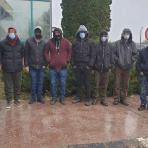 Bulgari tot mai inventivi:Unsprezece cetăţeni din Siria şi Irak cu documentele de identitate bulgăreşti, depistaţi de poliţiştii de frontieră la P.T.F. Nădlac II