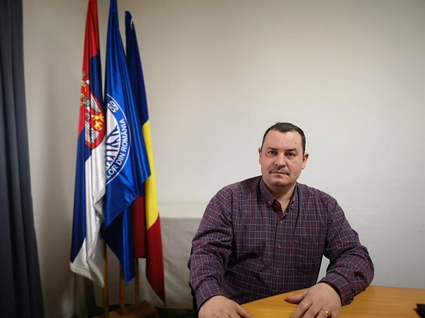 S-a ales viceprimarul Orasului Moldova Noua !