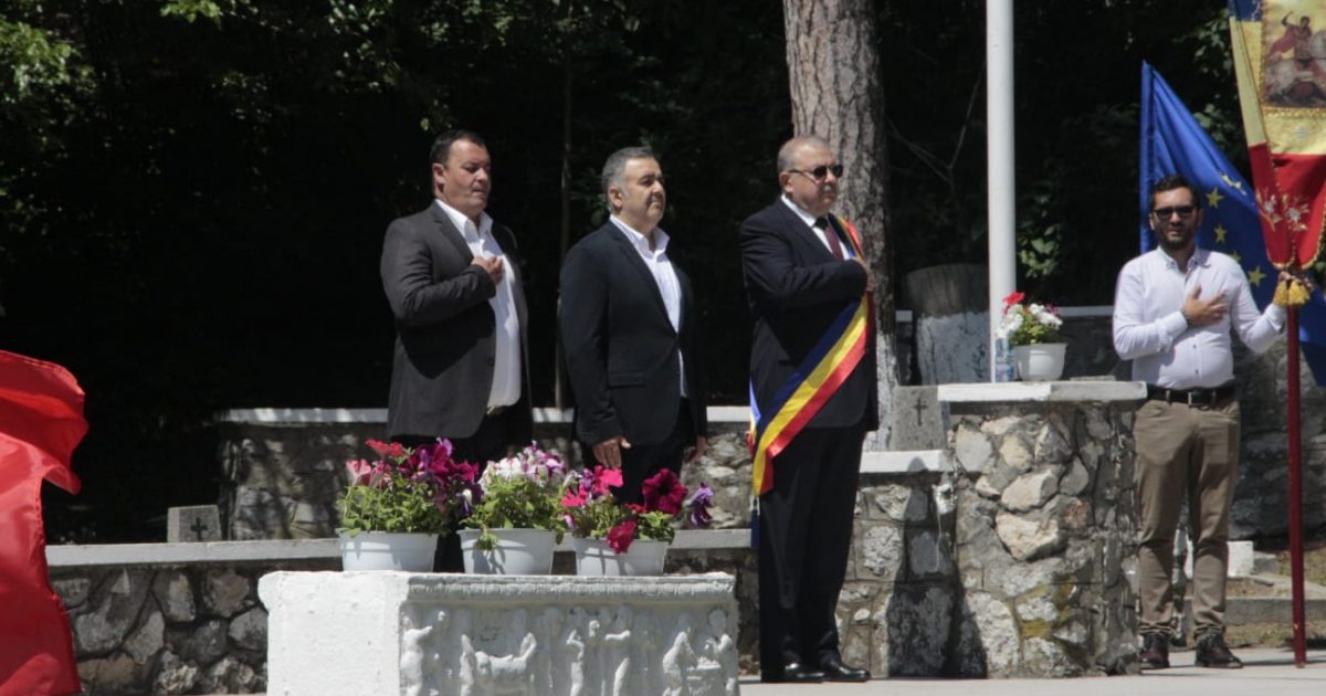 ZIUA EROILOR CELEBRATA SI LA MOLDOVA NOUA!