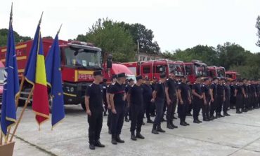 Incendiile continuă să facă ravagii în Grecia, România trimite în Grecia pompieri și autospeciale!