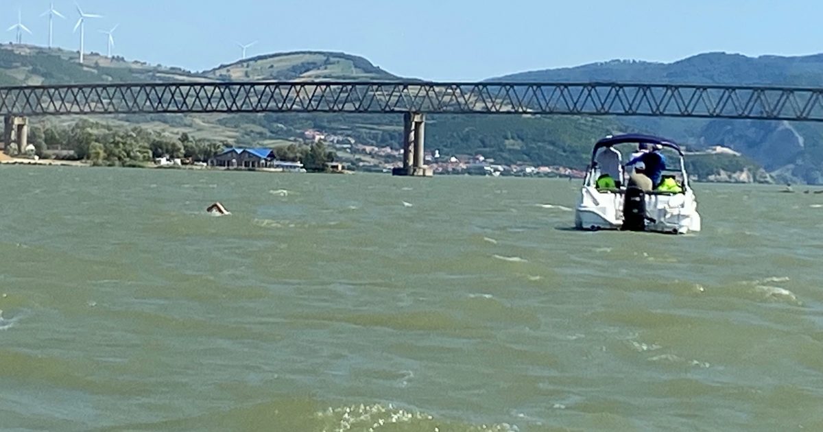 Mihai Badea si Bogadan Zurbagiu,vor tranversa Dunarea de la intrarea in tara pana la Portile de Fier!