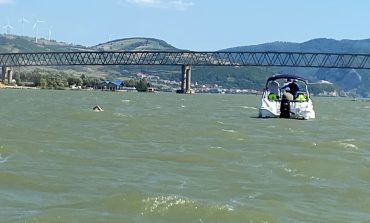 Mihai Badea si Bogadan Zurbagiu,vor tranversa Dunarea de la intrarea in tara pana la Portile de Fier!