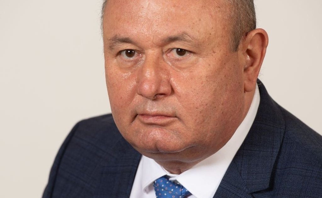 SENATORUL DE CARAS-SEVERIN, ION MOCIOALCA-PSD ARUNCA SAGETI OTRAVITE SPRE COTROCENI!