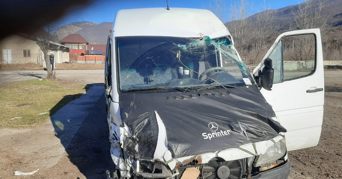 Grav accident auto,plan roșu de intervenție!