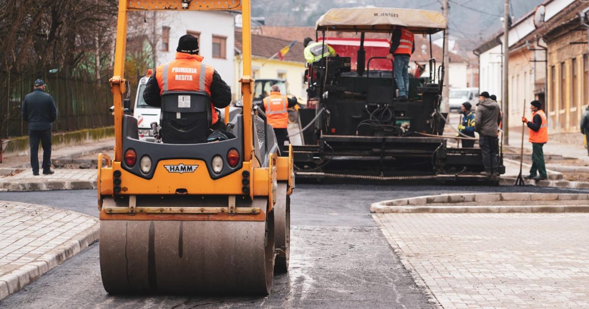 LA RESITA VOM AVEA TREI STRAZI "MODERNE"!