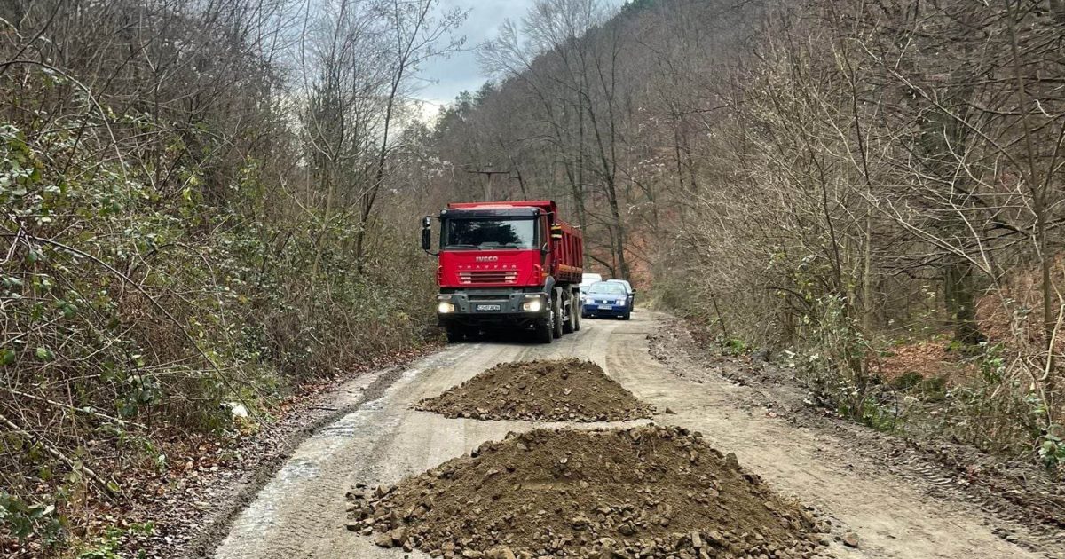 O, CE VESTE MINUNATA! DRUMUL SPRE MOLDOVITA INTRA IN REPARATII!