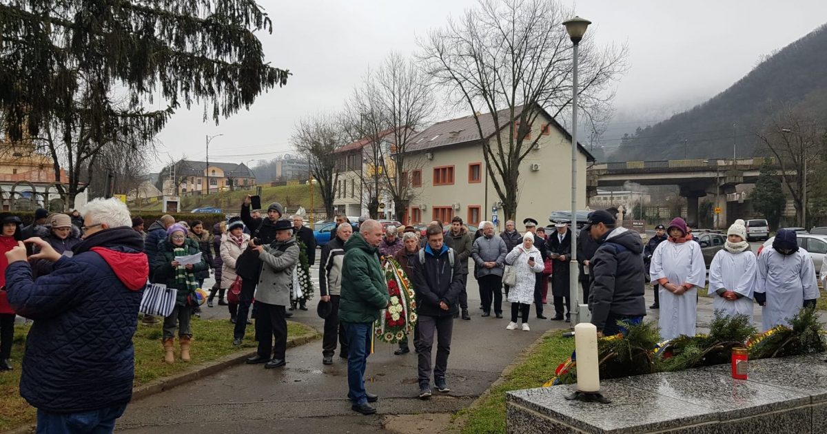 RESITA:IN MEMORIA ETNICILOR GERMANI DEPORTATI IN FOSTA URSS!