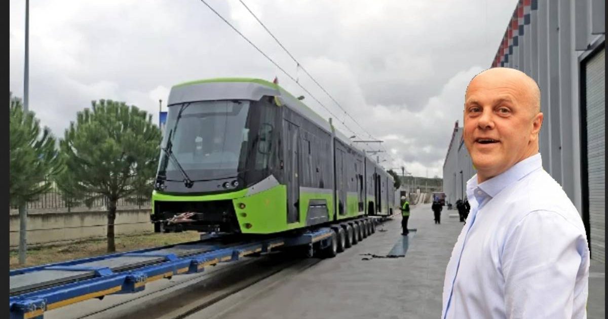 DUP-ATATA CHIU SI VAI / RESITA ARE TRAMVAI!
