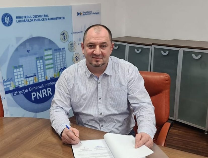 DOUA CAMINE CULTURALE DIN COMUNA VRANI VOR FI COMPLET RENOVATE SI MODERNIZATE!